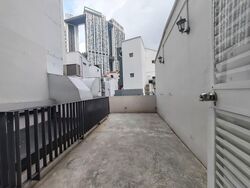 Lippo Centre (D2), Shop House #588627401